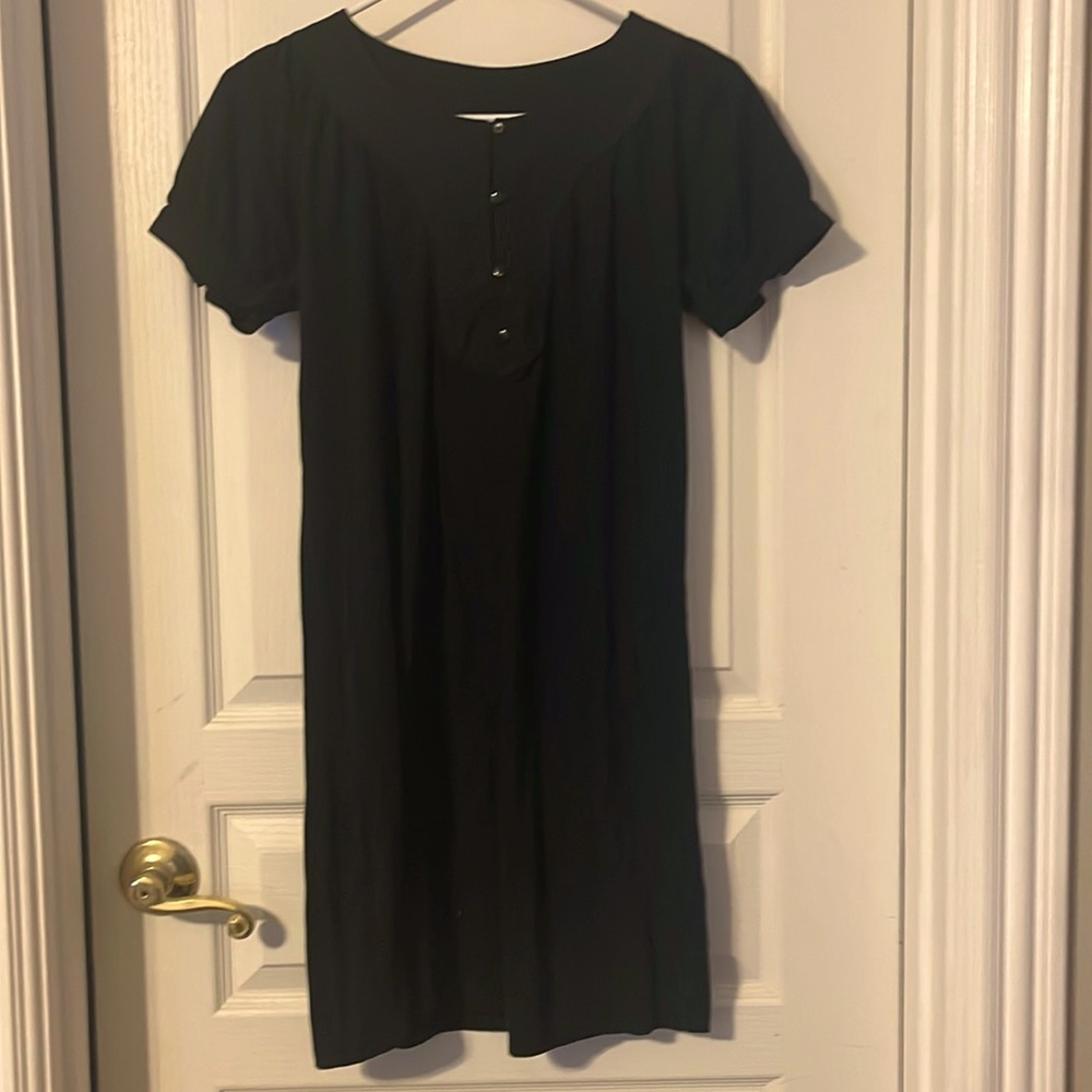 Gap t-shirt dress with button detailing